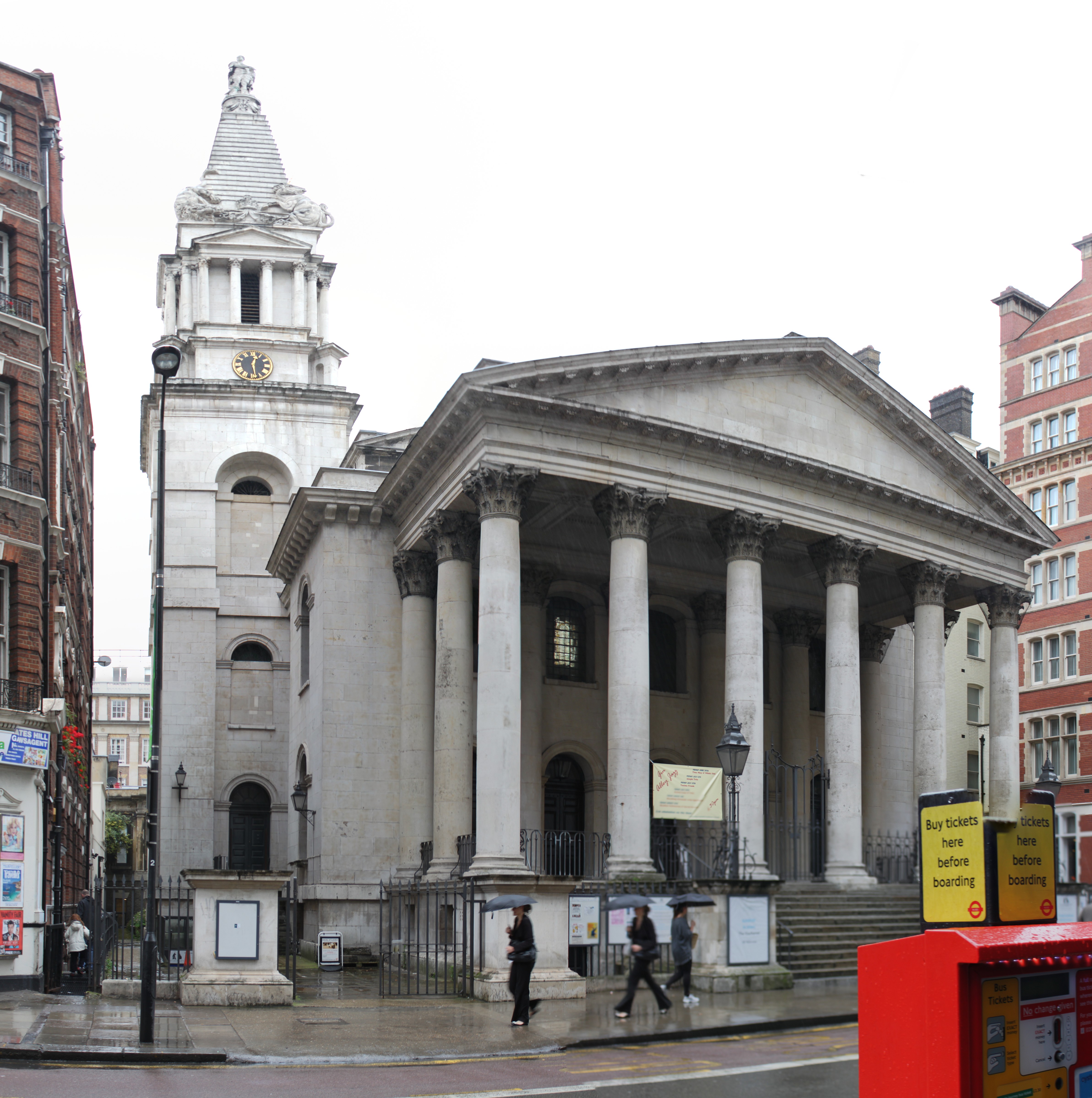 St George's Church, Bloomsbury.