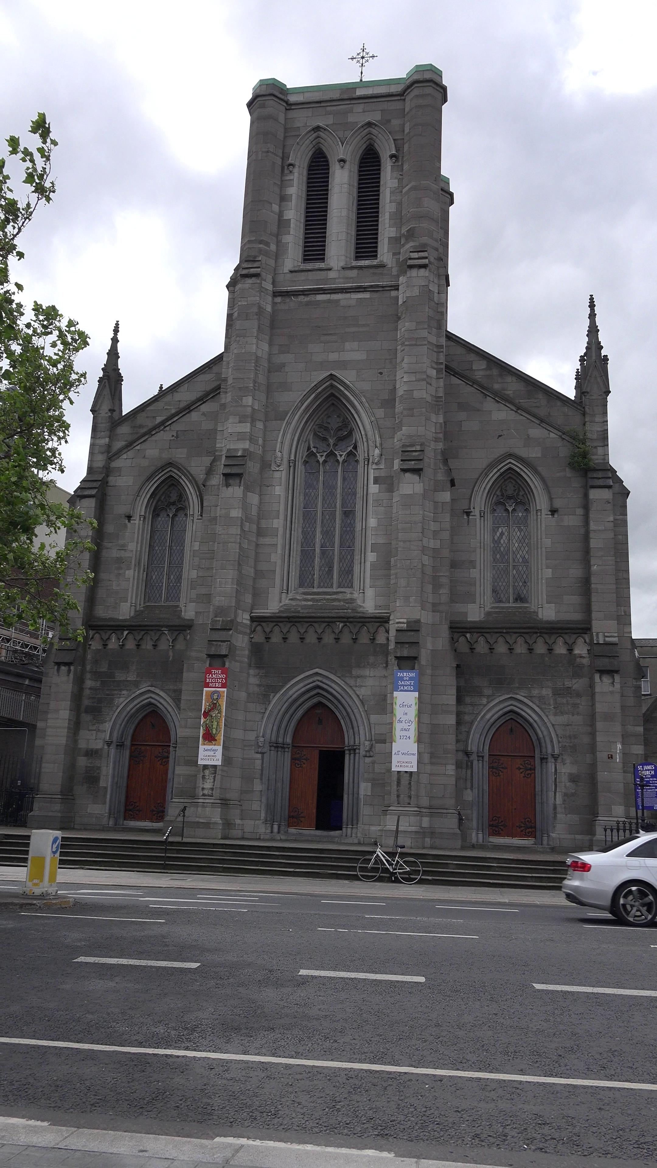 St James' Church
