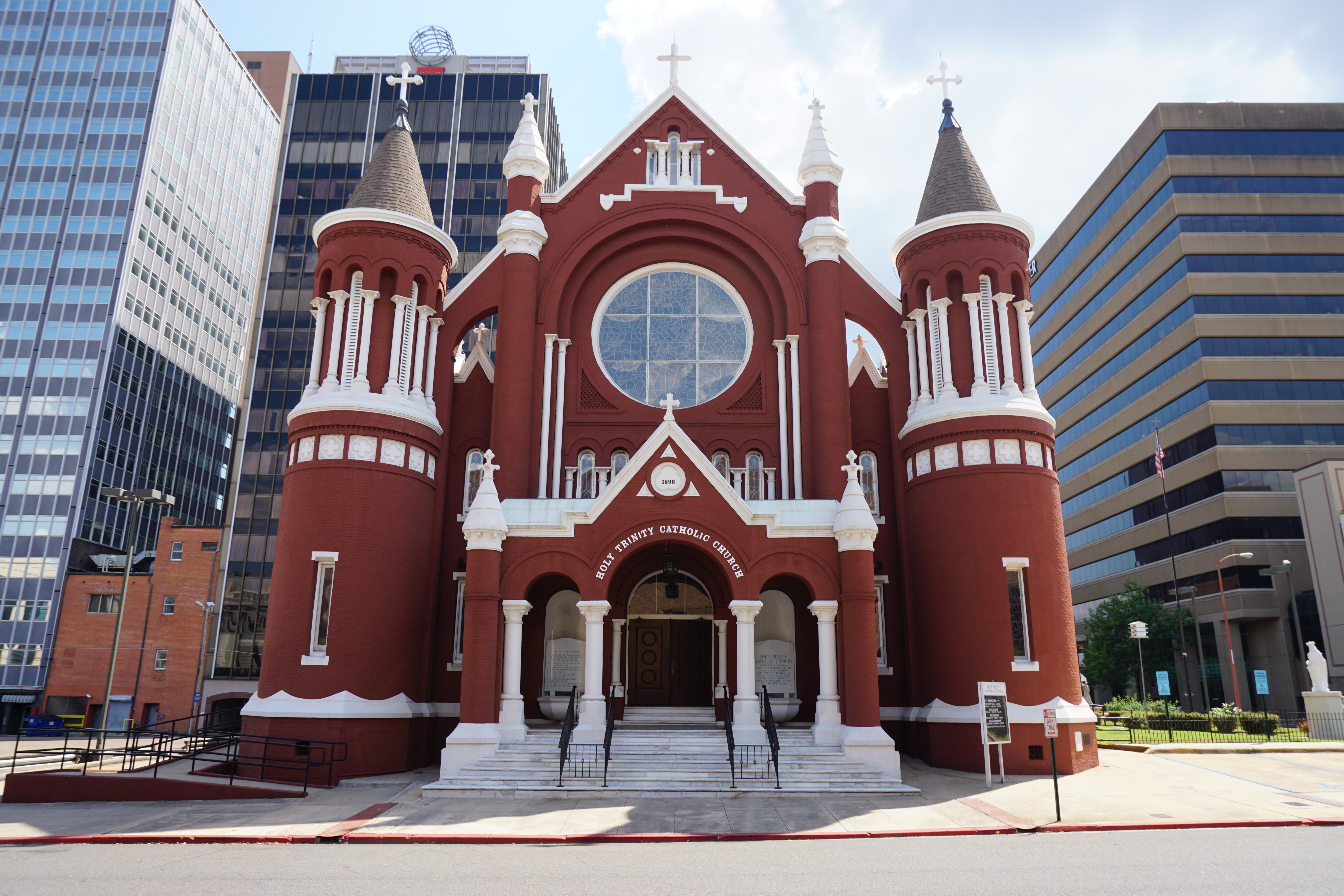 Holy Trinity Catholic Church