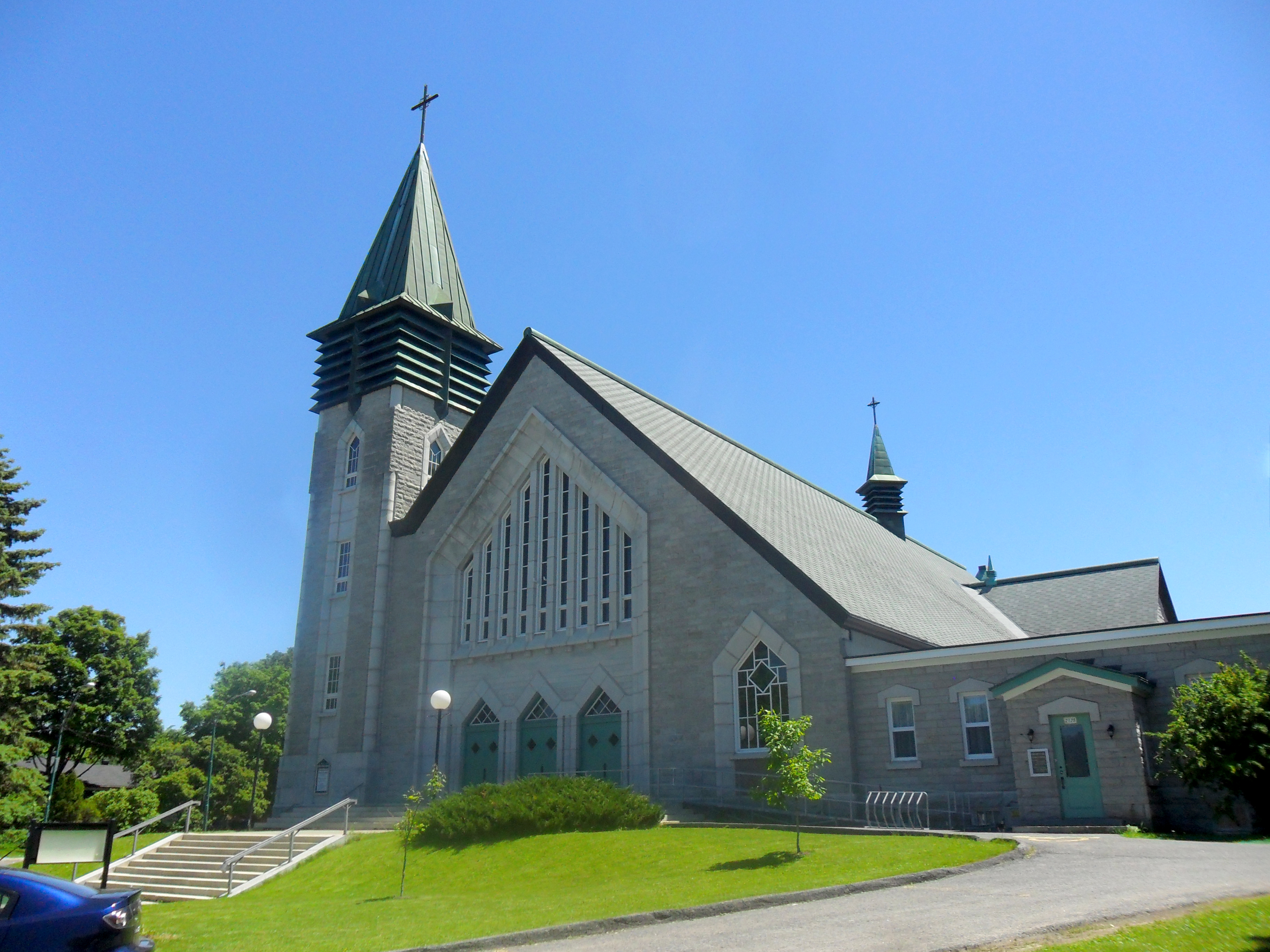 St-Thomas-Aquinas Catholic Church