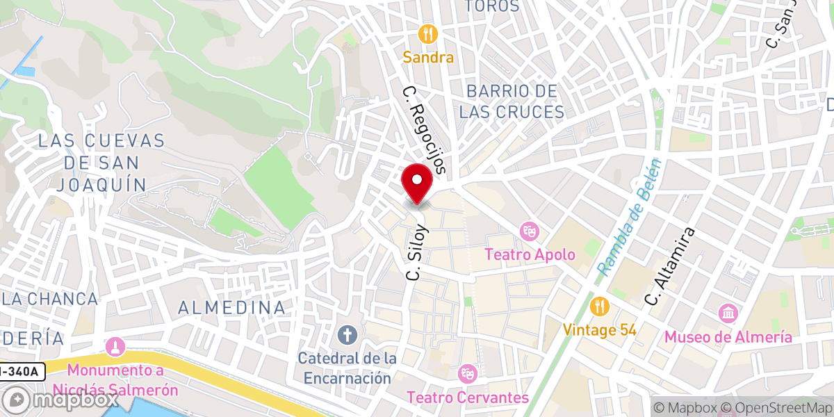 Map showing location of Iglesia de Santiago (S. XVI)