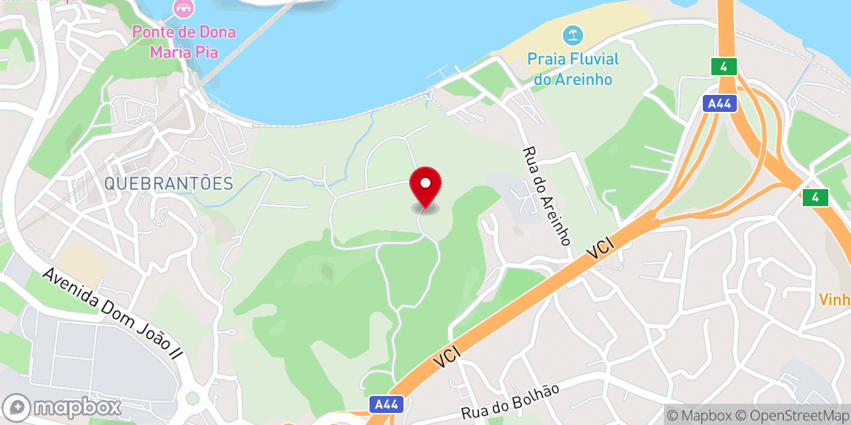 Map showing location of Capela Românica de Quebrantões