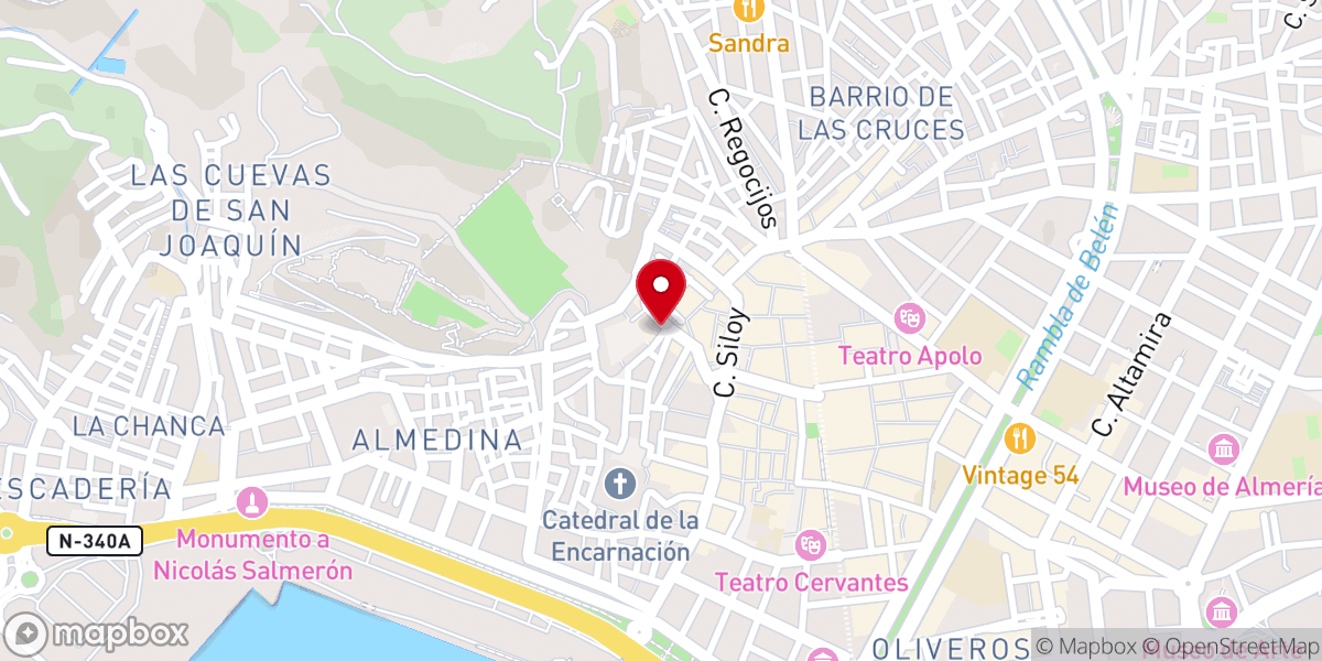 Map showing location of Real Monasterio de la Encarnación (Las Claras)