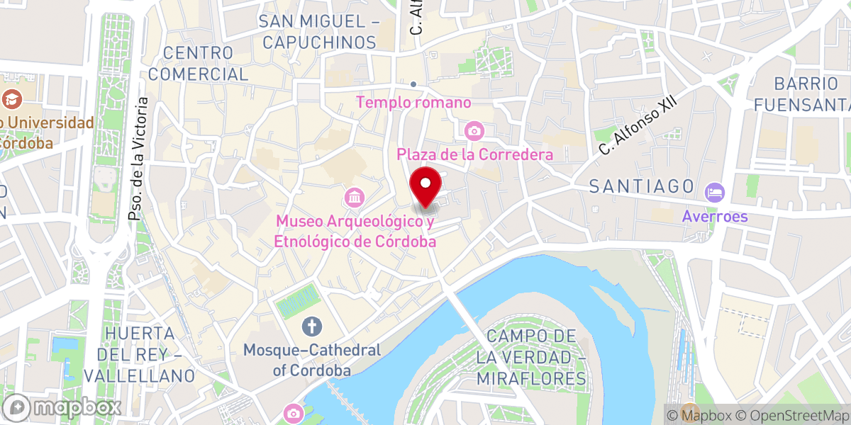 Map showing location of Claustro (con fuente) del antiguo convento de San Francisco